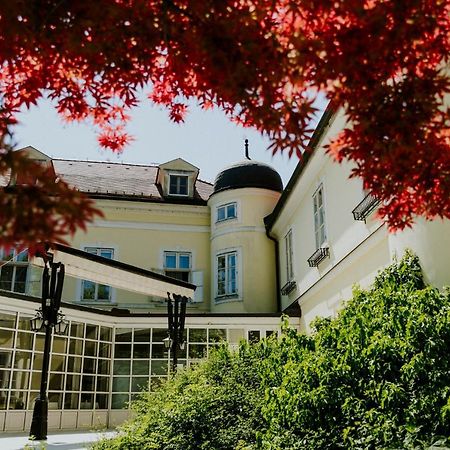 Szidonia Castle Hotel Rojtokmuzsaj Exterior photo